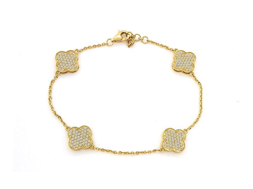 Luck in Bloom: Dainty 14K Clover Bracelet