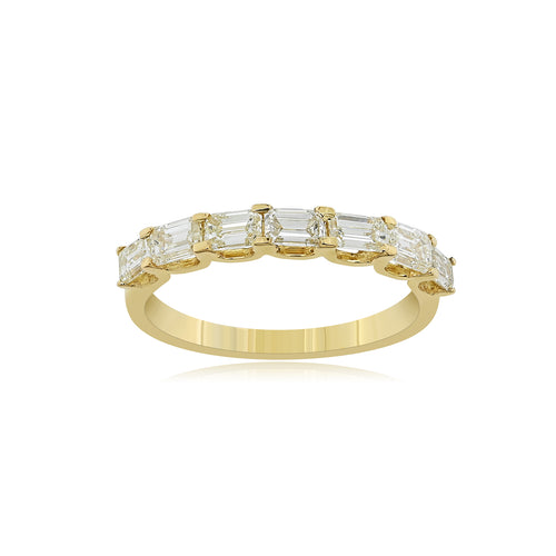 Dazzling Embrace: 14K Eternal Allure Band