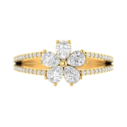 Petals of Elegance: 14K Gold Flower-Cut Fashion Ring