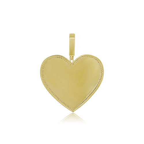 Captured Love: 14K Gold Heart-Shaped Photo Pendant