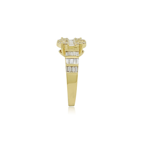 Modern Elegance: 14K Fashion Ring with Four-Prong Setting