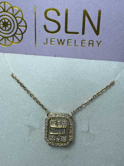 Golden Symmetry:Stylish Rectangle Pendant & Chain in 14K Gold