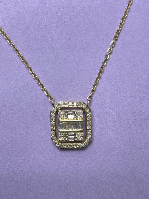 Golden Symmetry:Stylish Rectangle Pendant & Chain in 14K Gold