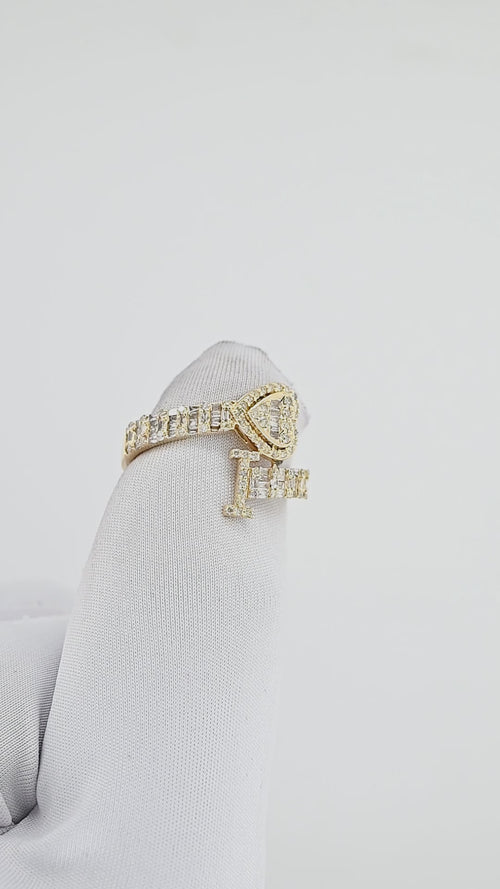 Heartfelt Identity: 14K Gold Initial 'I' Ring with Heart