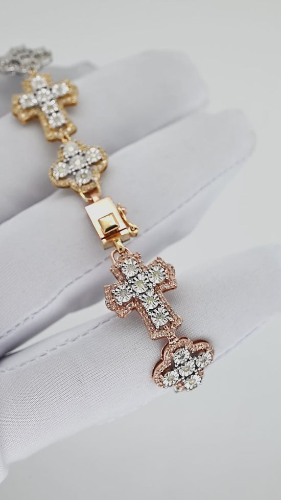 Gilded Faith and Fortune: 14K Gold Cross and Clover Bracelet