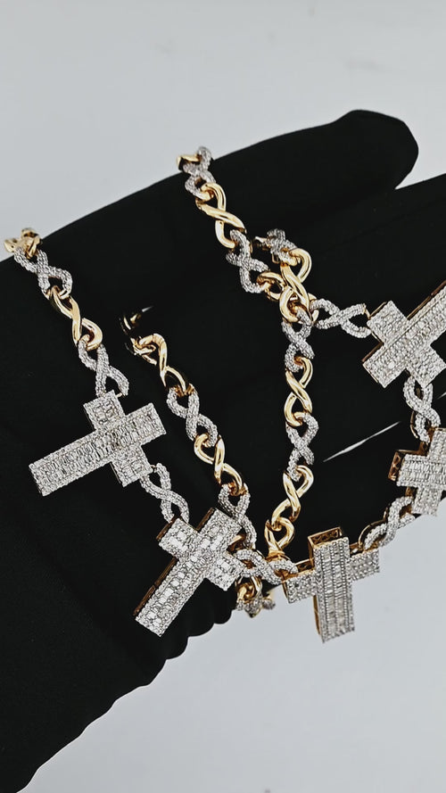 Glamorous Gleam: 14K Gold Women's Cross Chain